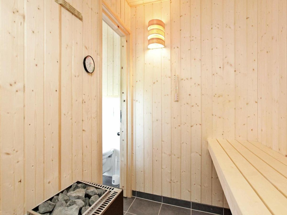 Three-Bedroom Holiday Home In Grossenbrode 8 Eksteriør billede